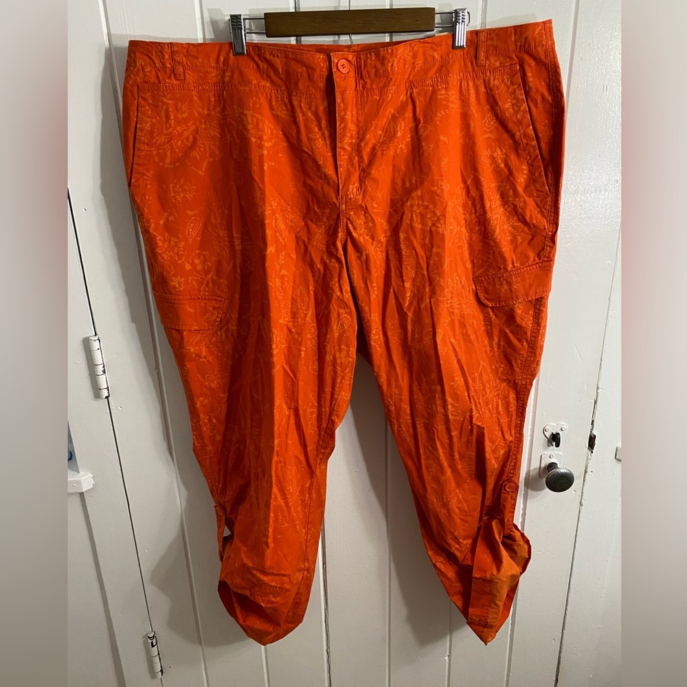 NWT Venezia By Lane Bryant Orange Floral‎ Cargo Capris Women’s Size 26